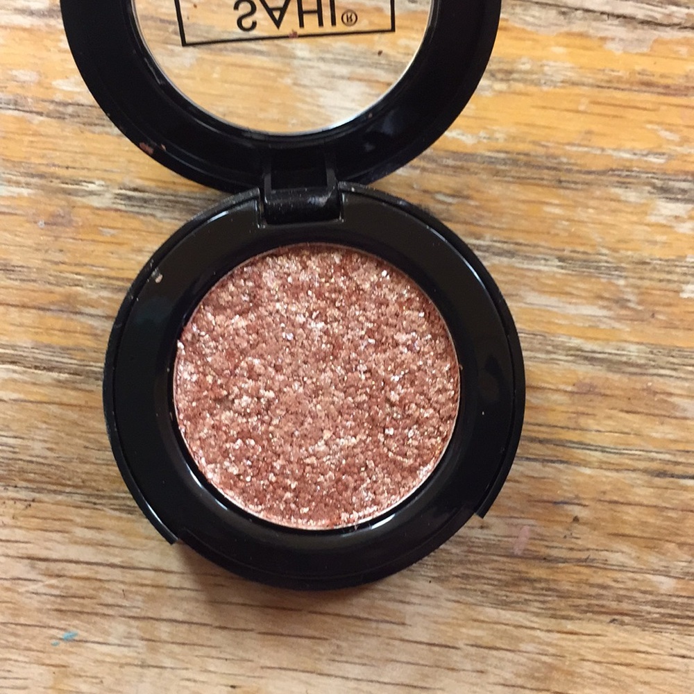 SAHI Cosmetics Eyeshadow